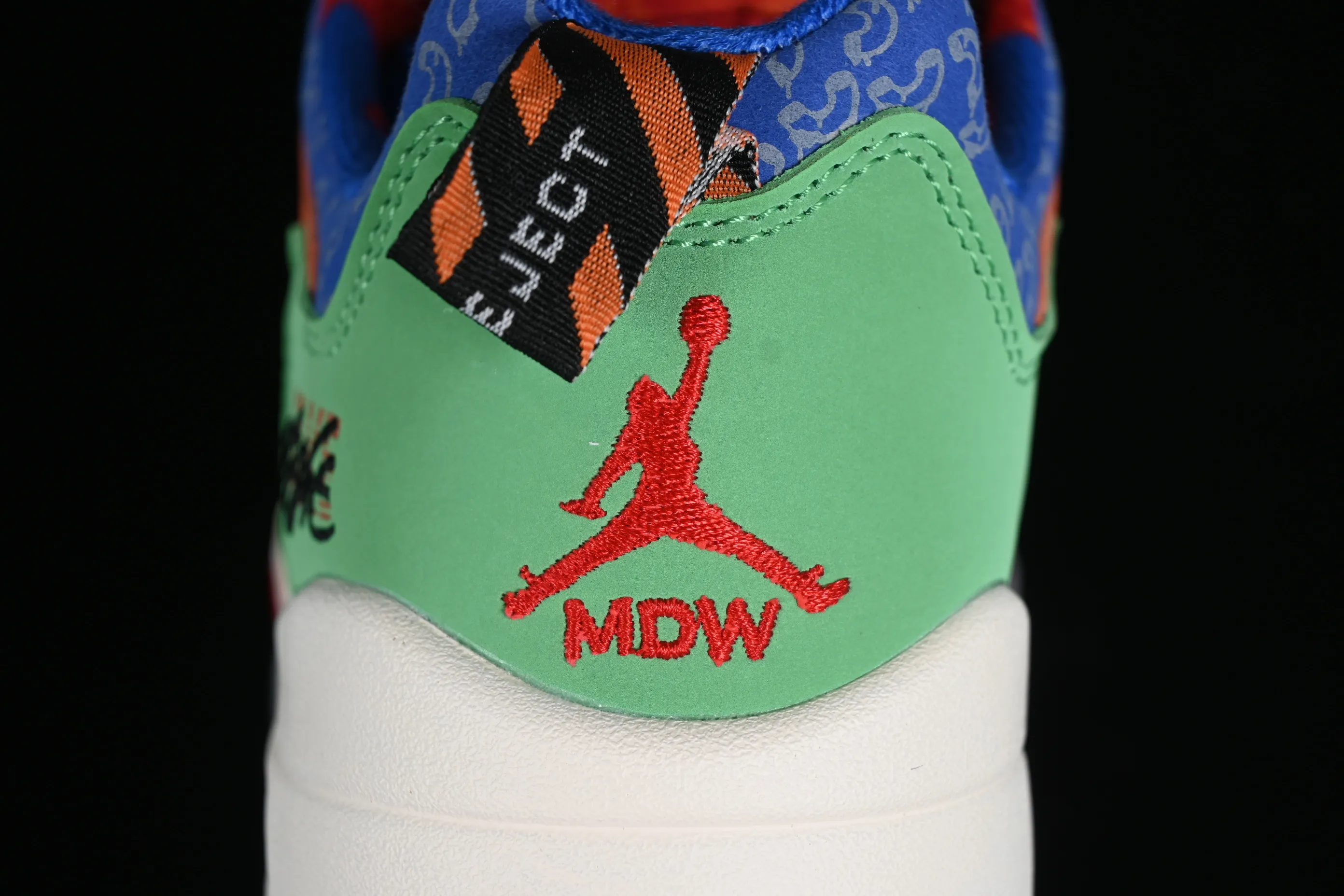 All categories Air Jordan Jordan series basketball shoes Air Jordan 5 Z version Air Jordan 5 Low "Doernbecher" AJ5 Joe 5 Low Charity Fund Alliance DR6287-486
